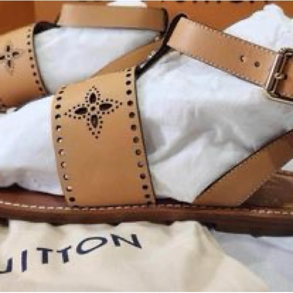 Louis Vuitton Horizon Flat Sandals - Picture 3 of 7